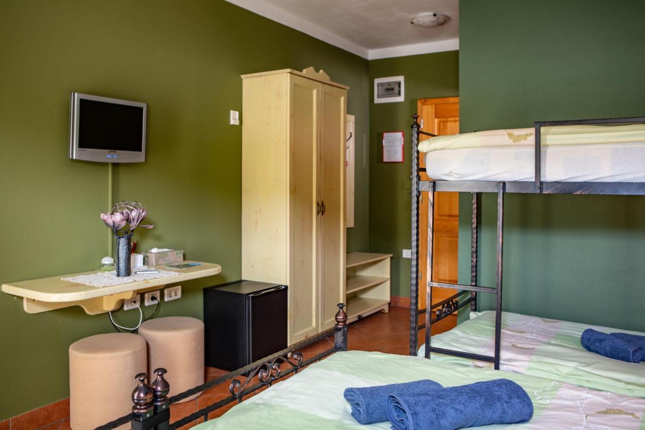 Rooms Herman Pivka Bagian luar foto